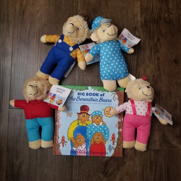 Big Book of the Berenstain Bears (5 stories) and Set of 4 Plush - Picture 1 of 13